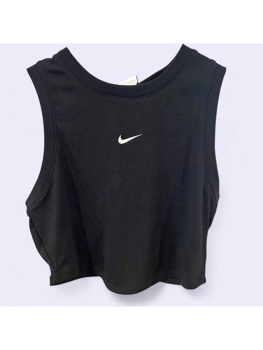 Nike black cropped tank top #croptop